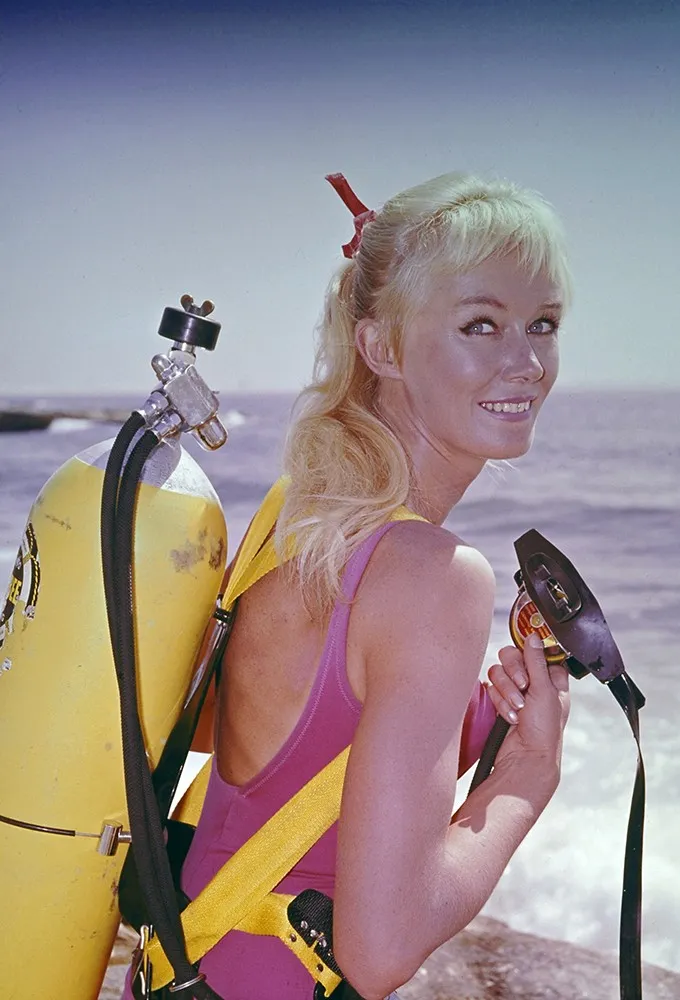 Playing with Sharks: The Valerie Taylor Story