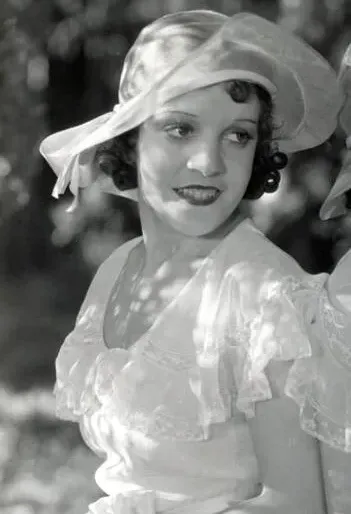 Violet Hilton