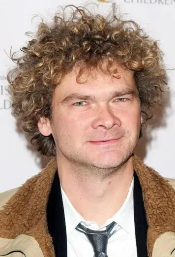 Simon Farnaby