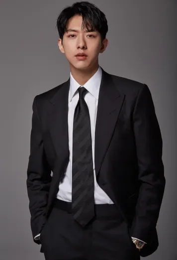 Jung Shin Lee