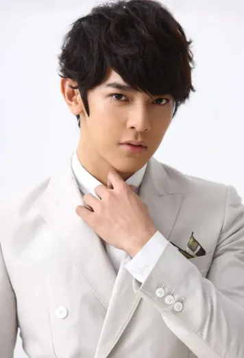 Jiro Wang