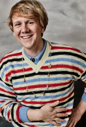 Josh Thomas