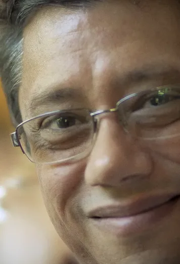 Dean Devlin