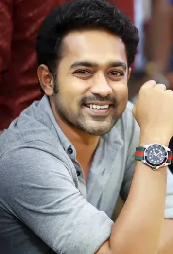 Asif Ali