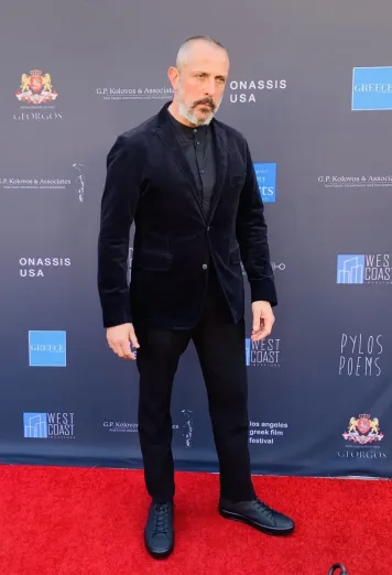 Theo Nicholas Pagones