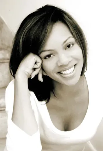 Wendy Raquel Robinson