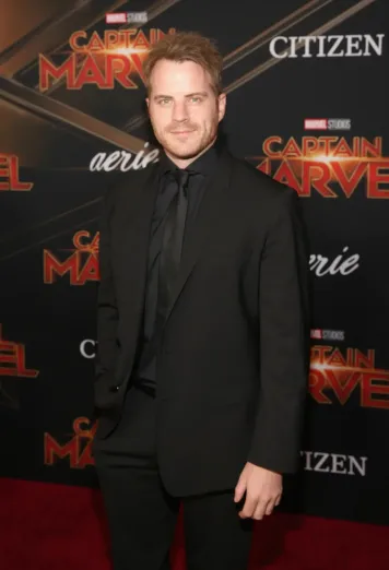 Robert Kazinsky