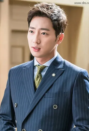 Lee Sang-Yeob