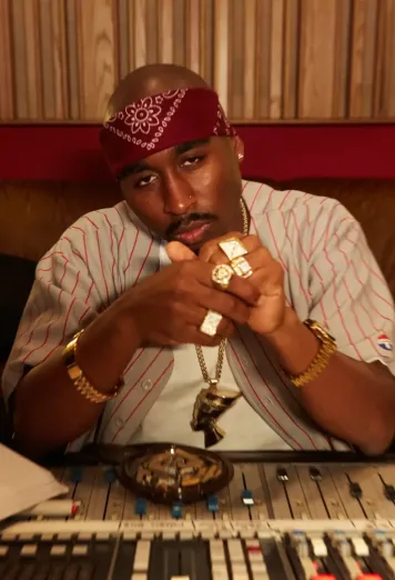 Demetrius Shipp Jr.