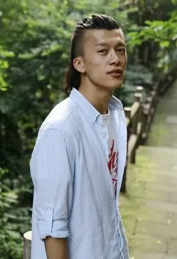 Jiuxiao Li