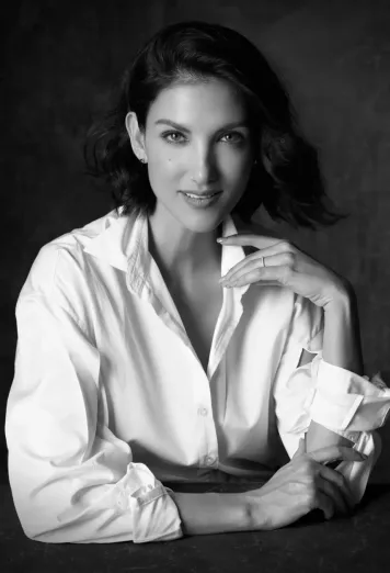 Cindy Sirinya Bishop